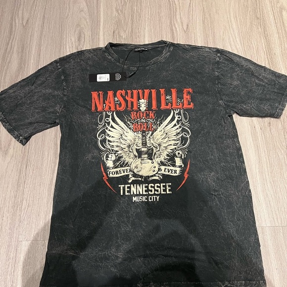 Fashionnova  Nashville Rock And Roll Washed Tee - Black Wash Size Small NWT - Picture 4 of 7